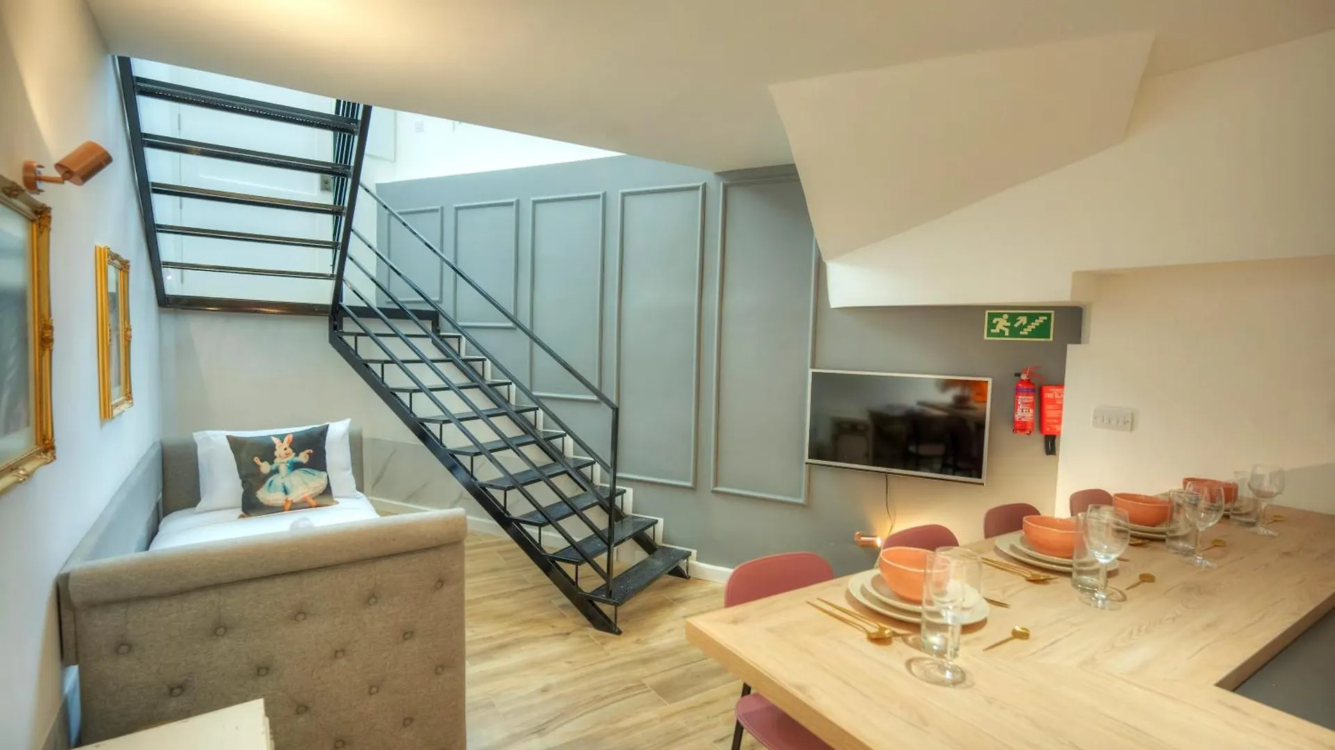Fashionable & Cosy Duplex Apartment Hwal1-1 Sliema